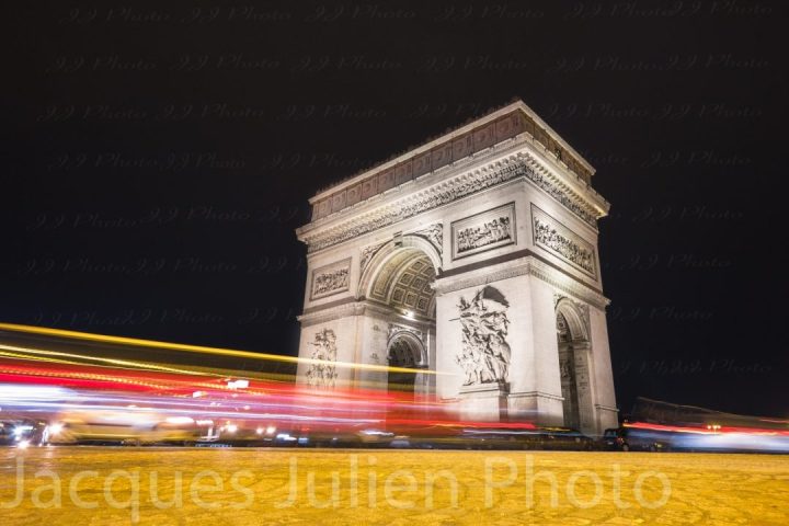 Arc de Triomphe de nuit – Photo stock